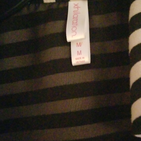 Top - Picture 2 of 2